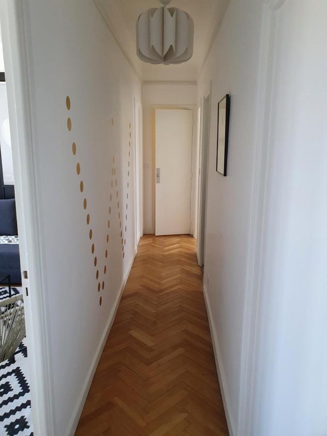 Suite Forum Vue Imprenable Reims Luaran gambar
