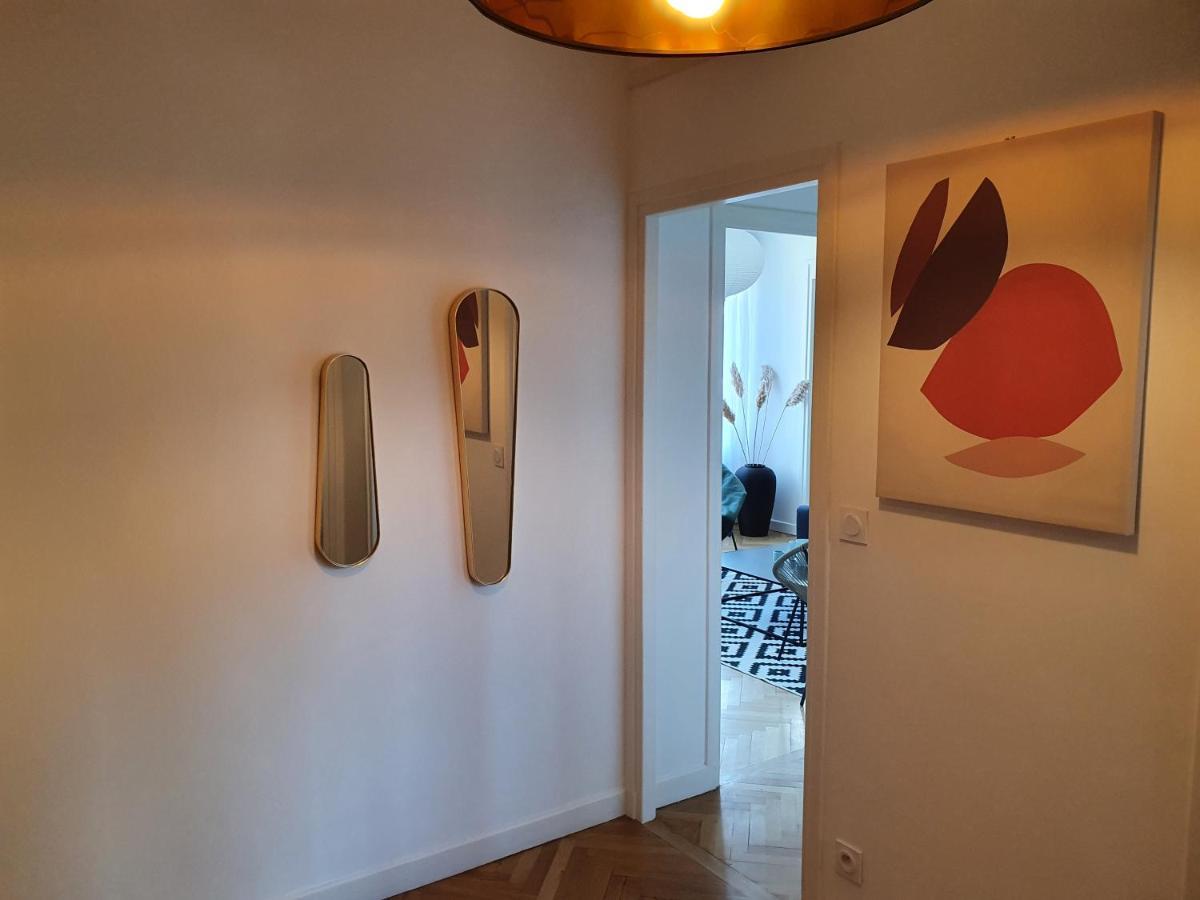 Suite Forum Vue Imprenable Reims Luaran gambar