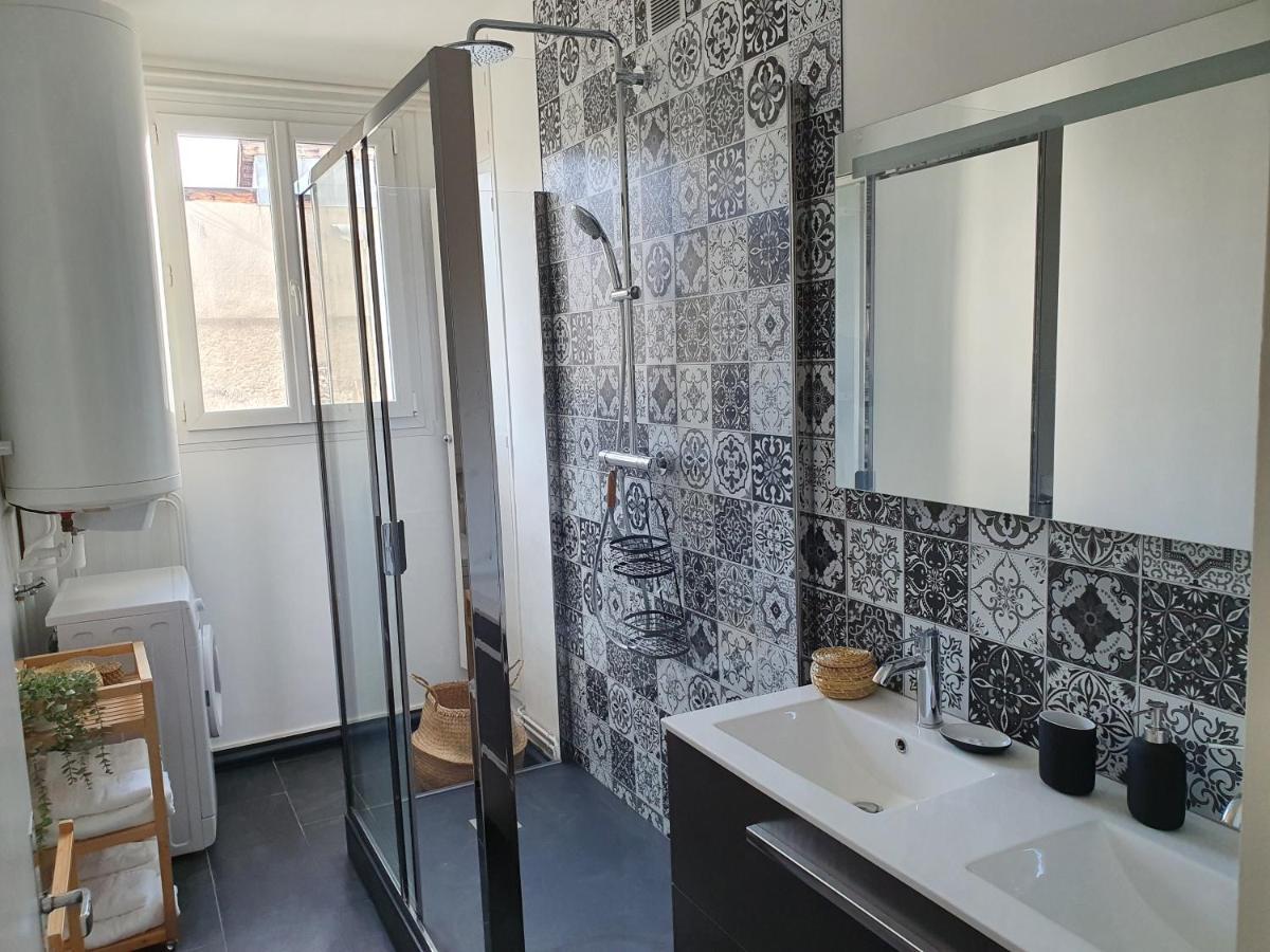 Suite Forum Vue Imprenable Reims Luaran gambar